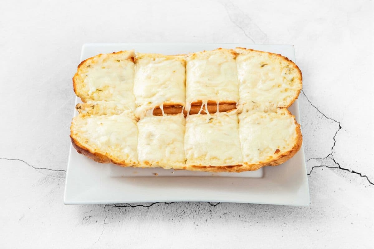 Garlic Bread with Cheese
