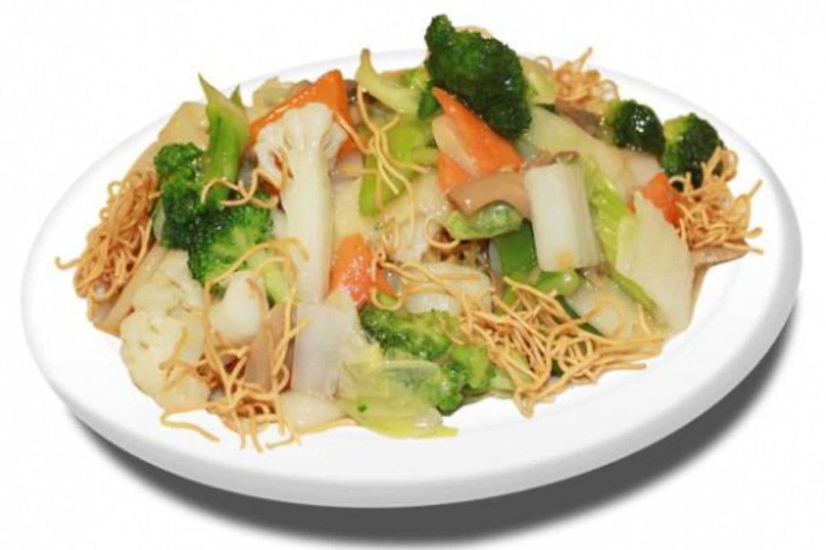 Vegetable Cantonese Chow Mein