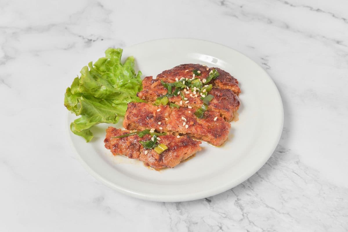 G10. Grilled Pork Cake