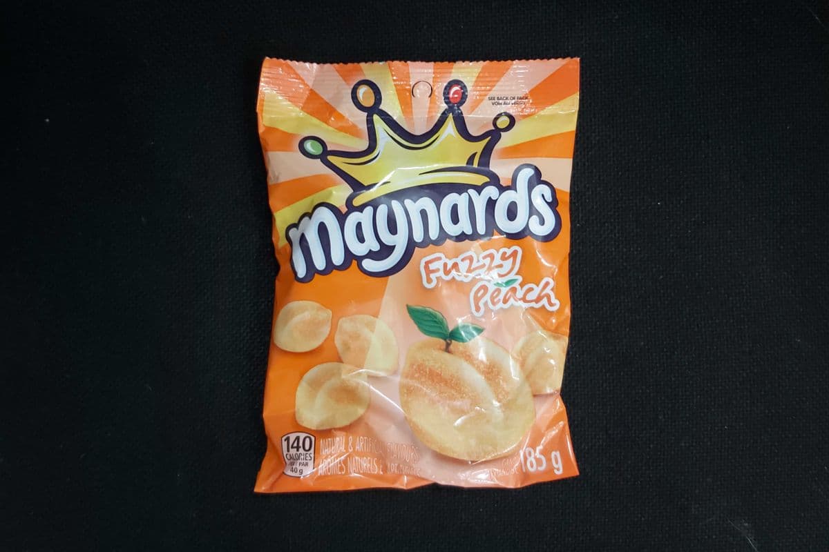 Maynards fuzzy peach 185g