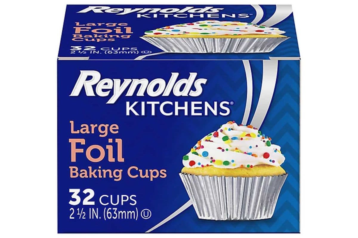 Reynolds Large Foil Baking Cups (32 Cups)