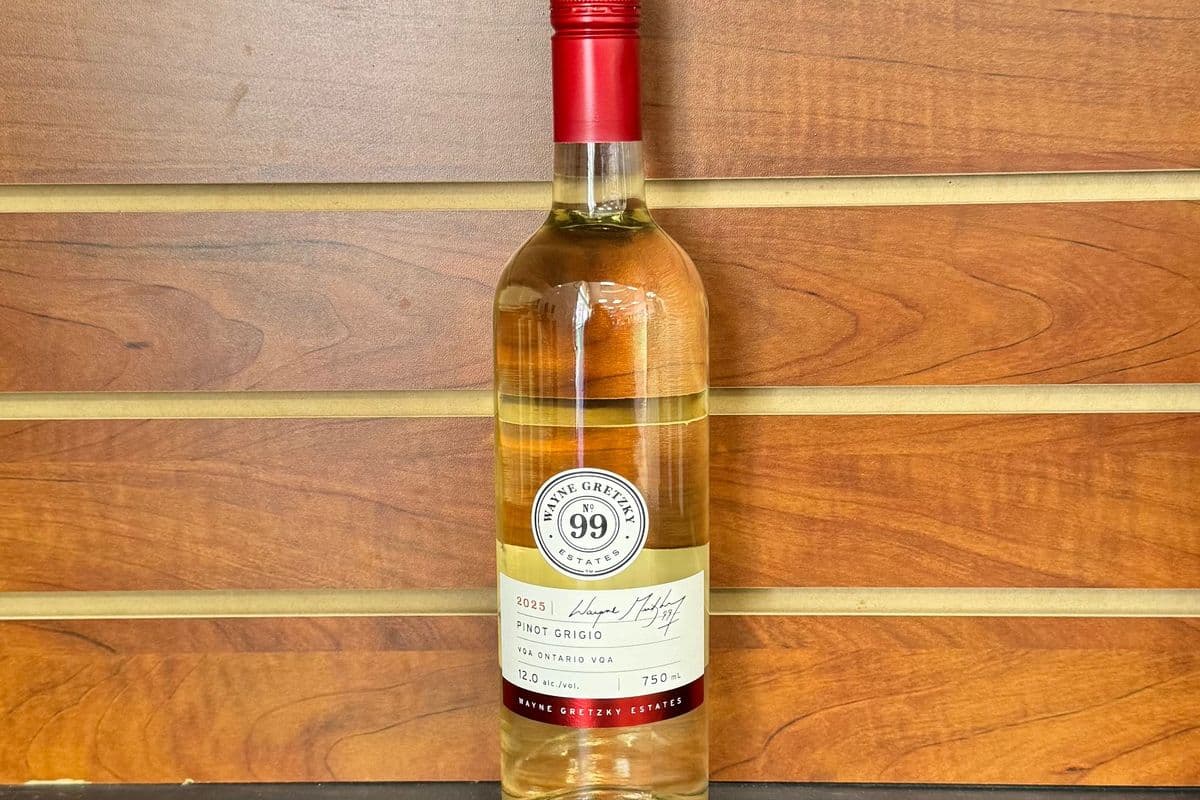 Wayne Gretzky Pinot Grigio (1 x 750ml)
