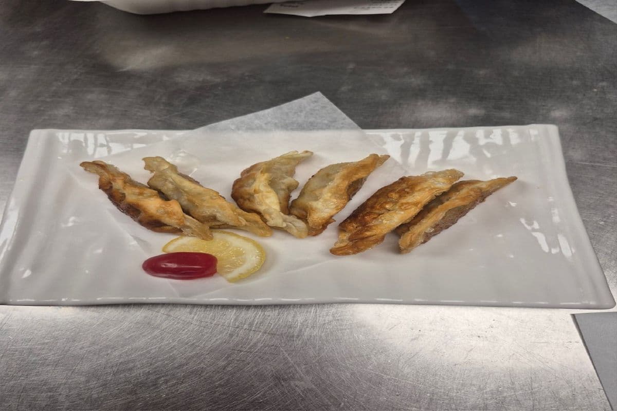 Gyoza (6 pcs)