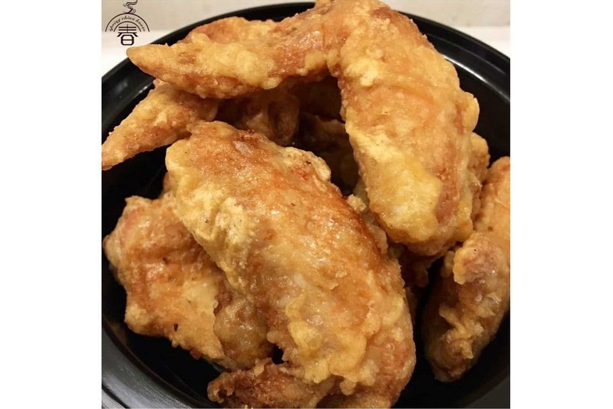 15. Deep-Fried Chicken Wings