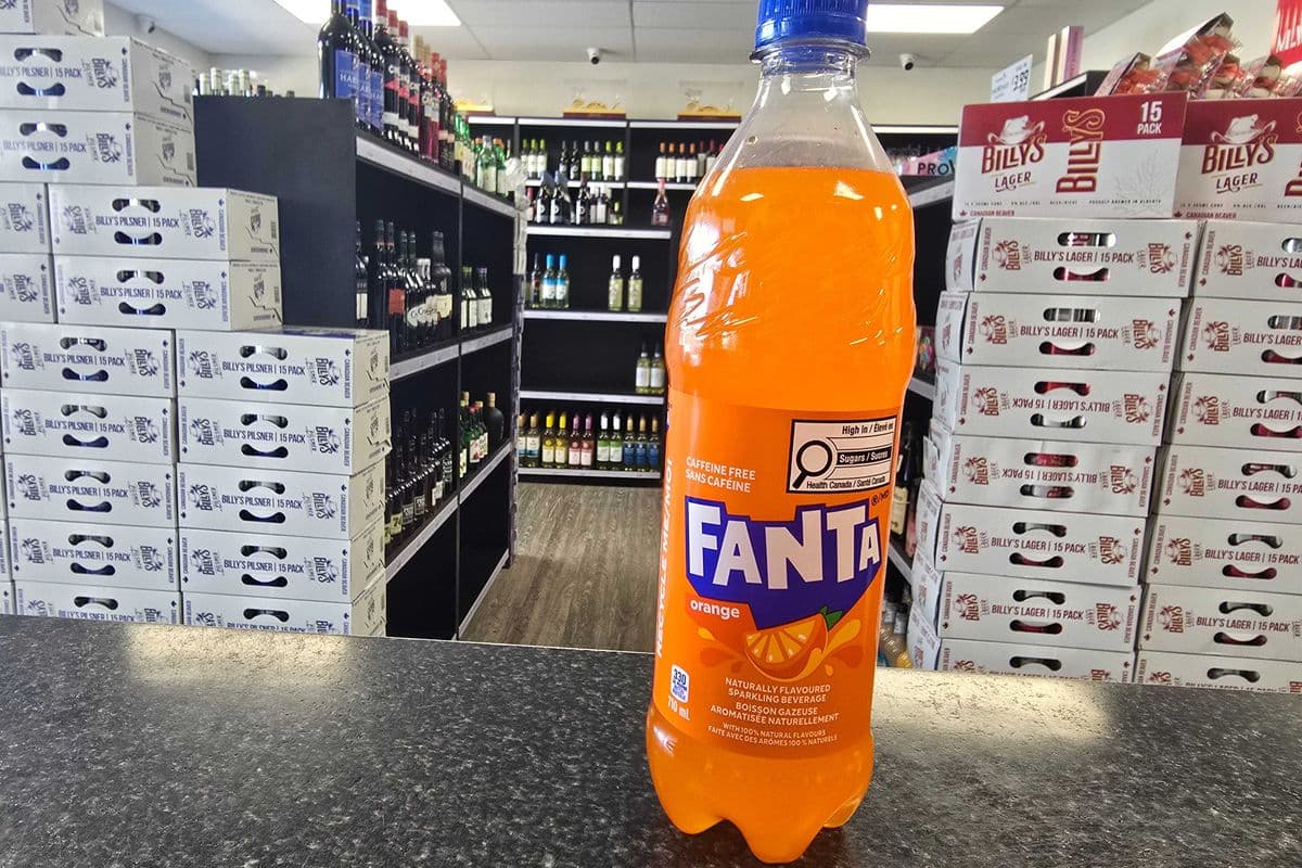 Fanta - Orange (1 x 710ml Bottle)