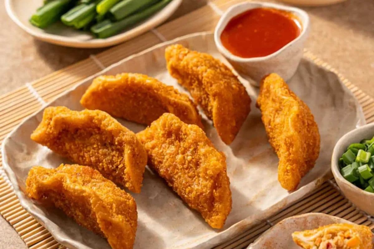 Chk Kurkure momos (8pcs)