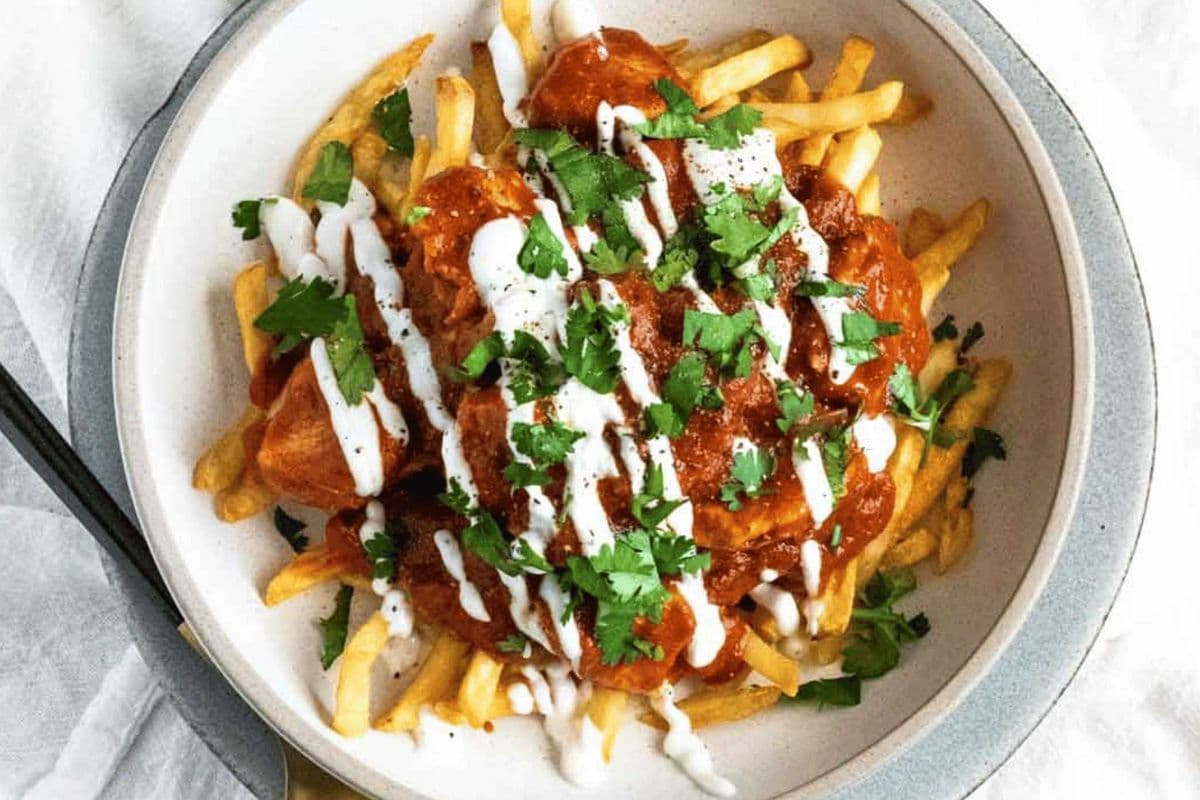 Butter Chicken Poutine