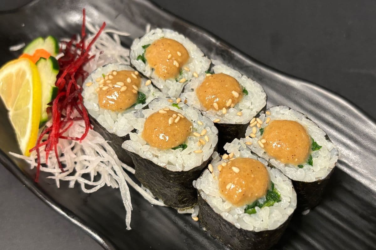 Gomaae Roll