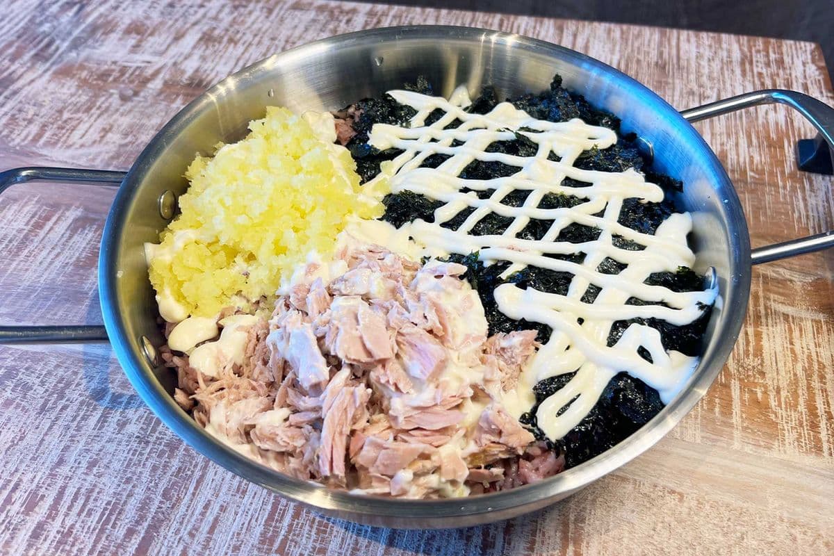 Tuna Self-Rice Balls