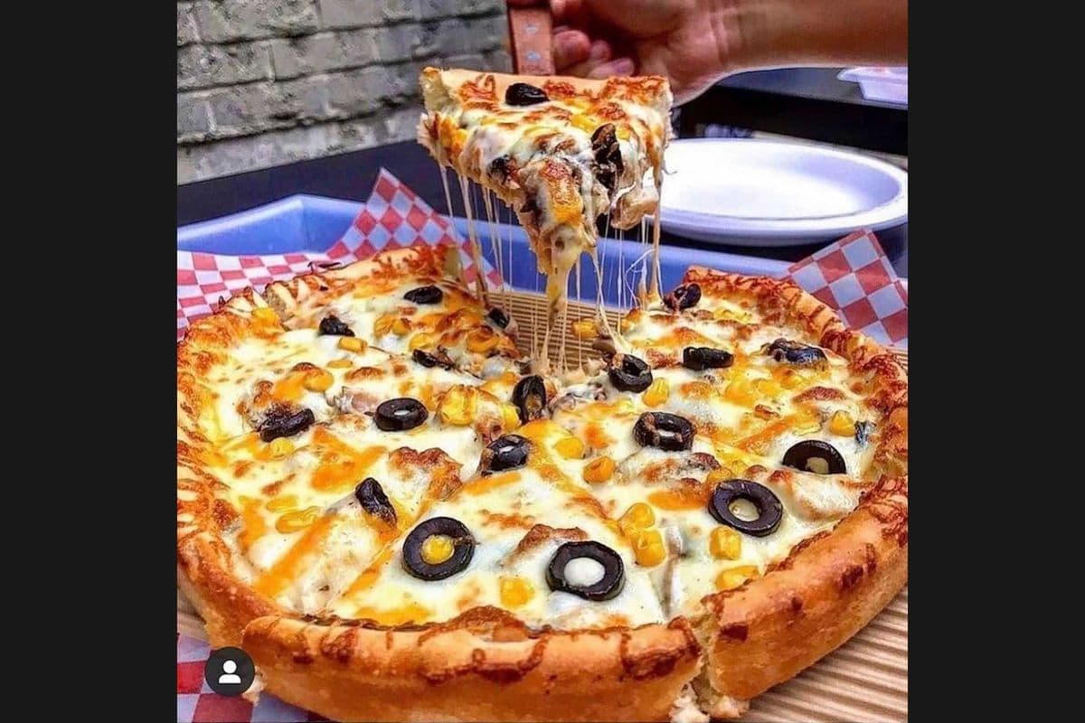Chicken Lovers Pizza