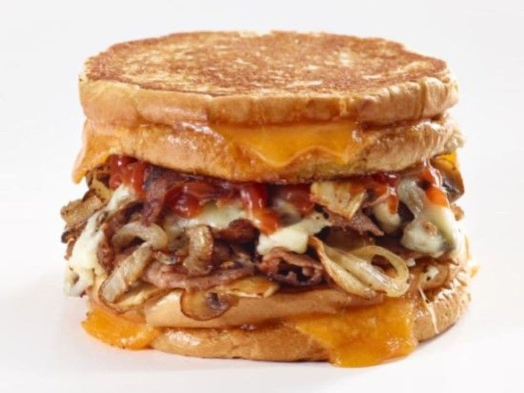 GRILLY CHEESE STEAKS