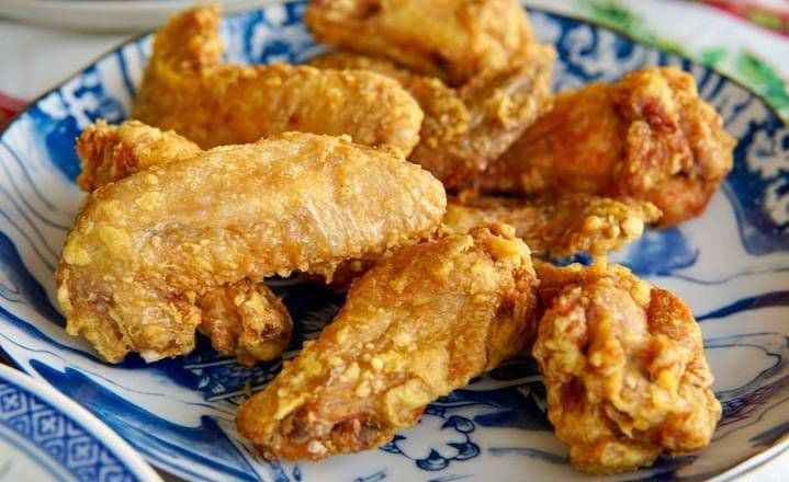 Chicken Wings (8) / Ailes de Poulet (8)