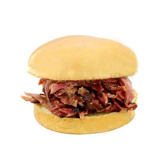 Burger Viande Fumée / Smoked Meat Burger / Burger Viande Fumée / Smoked Meat Burger