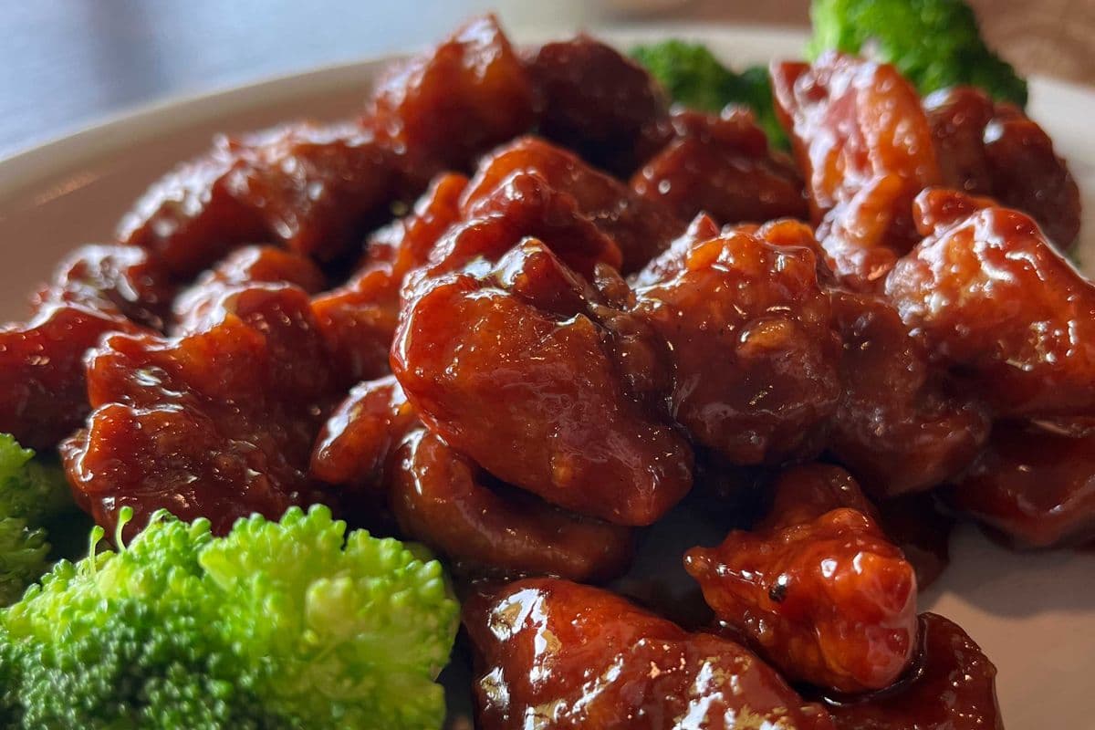 P01. Poulet général Tao / P01. General Tao Chicken