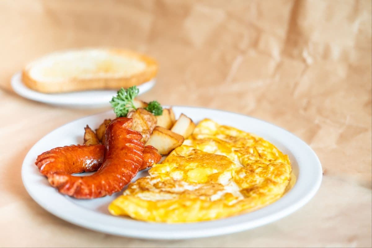 Hungarian-Style Omelette