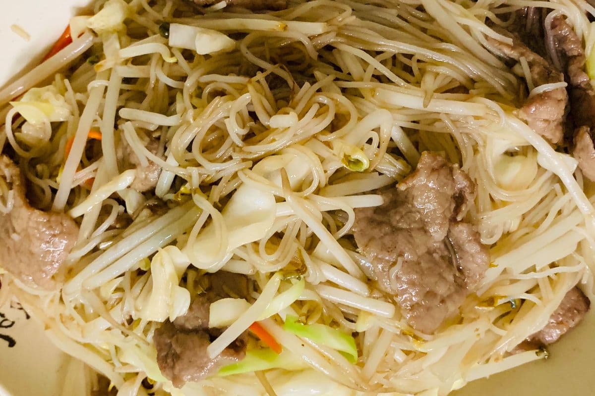 Stir Fried Beef Rice Noodle
