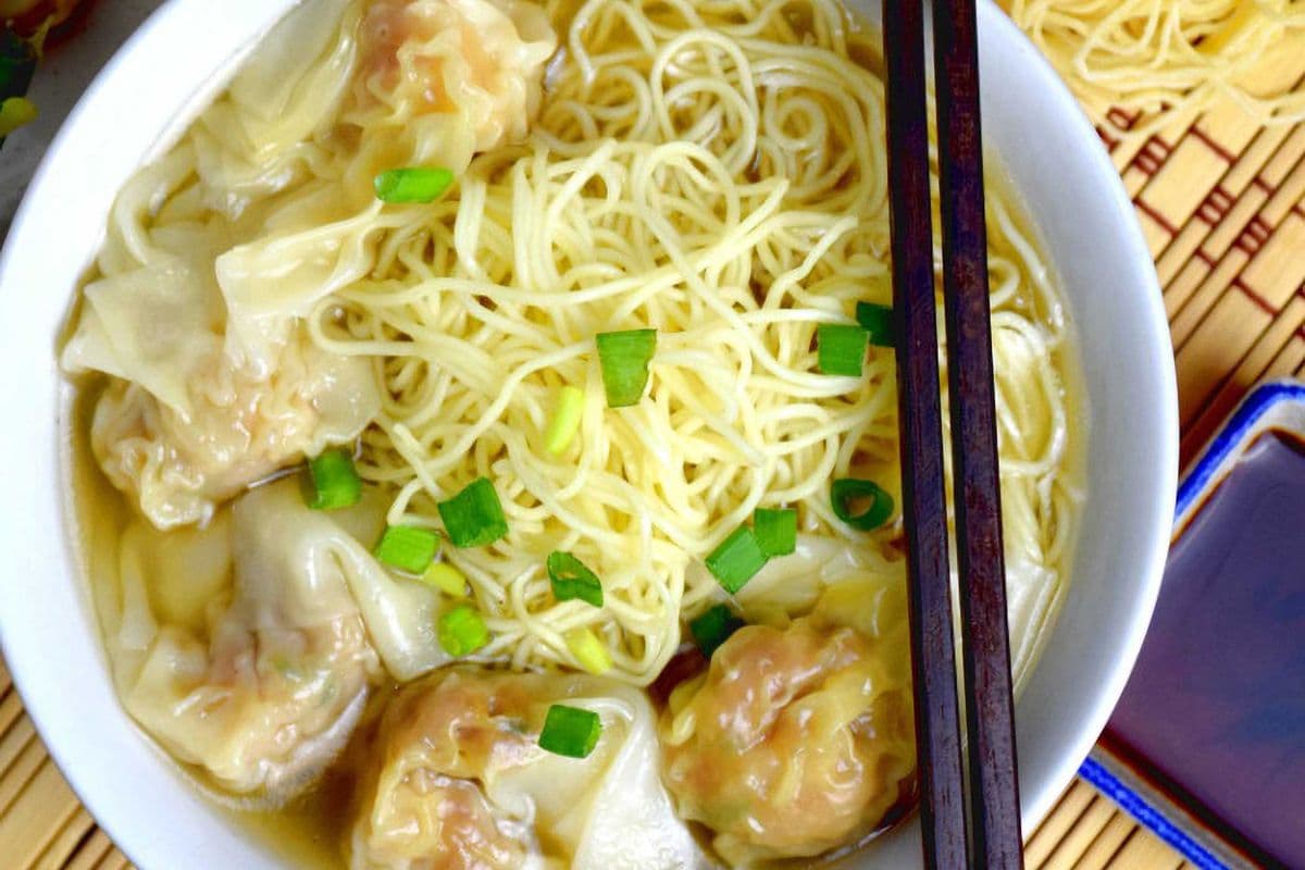 133 Wonton Noodle Soup