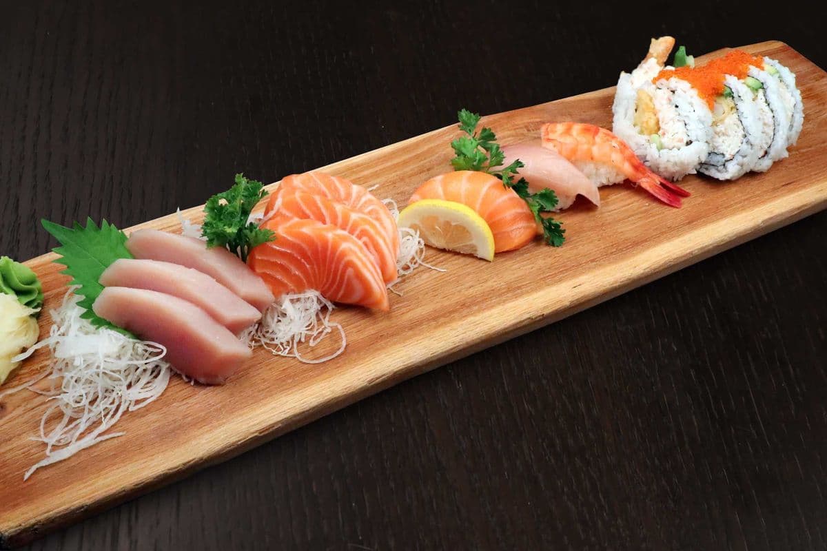 Sushi and Sashimi Combo B