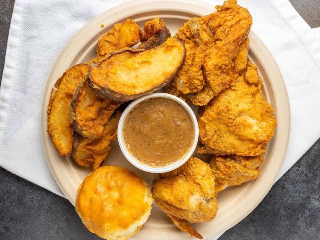 #4. Bone-In Chicken Combo (4pc)
