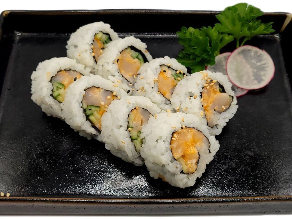 Spicy Scallop Roll