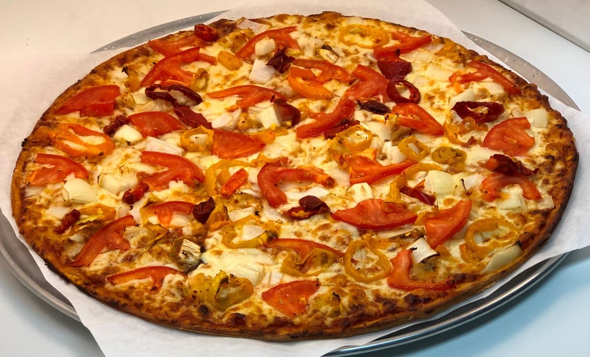 12" Medium Spicy Thai Chicken Pizza