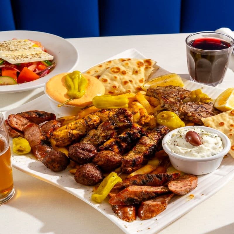 Grillades Mixtes Paul et Artemis / Paul and Artemis Mix Grill