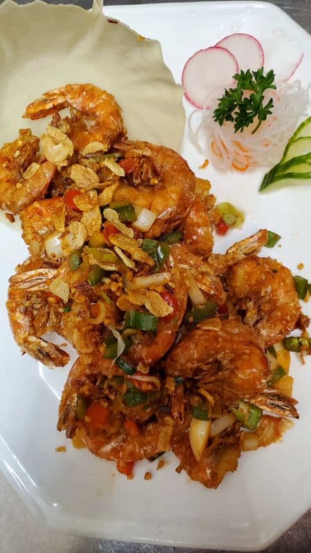 42. Deep Fried Prawns with Spicy Salt (Shell off) 椒盐明虾