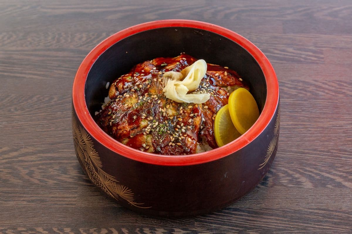BBQ Eel Rice (장어 덮밥)