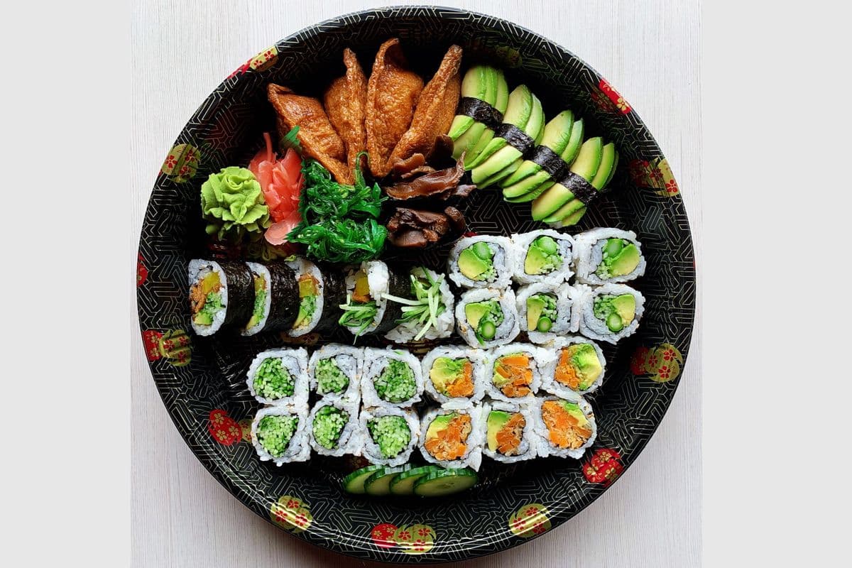 P04. Vegetarian Party (36 pcs)