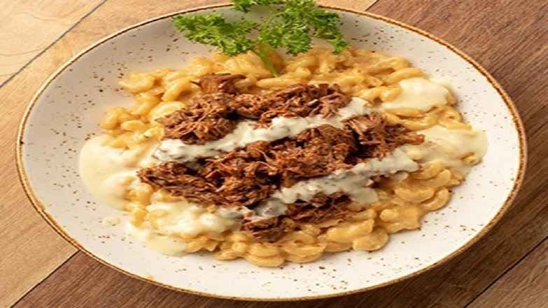 Braised Beef Short Ribs Macaroni and Cheese