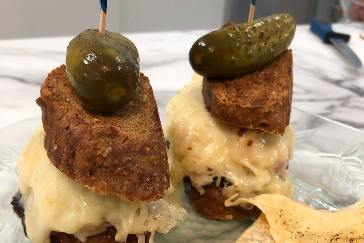 Aunt Ruby’s Reuben Sandwiches