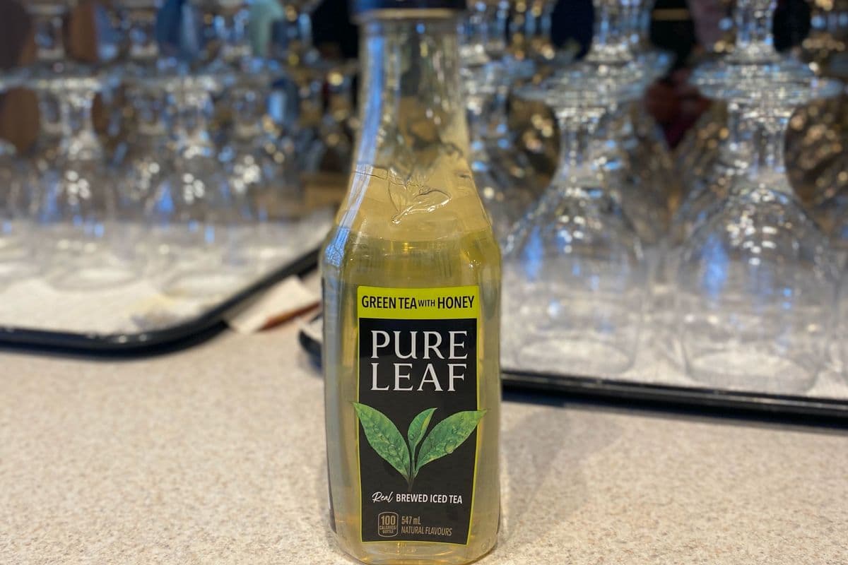 PURE LEAF Green Tea with Honey, Bottled (547 ML)