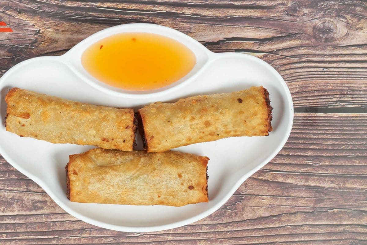 A1. Special Meat Egg Rolls (3 pcs)