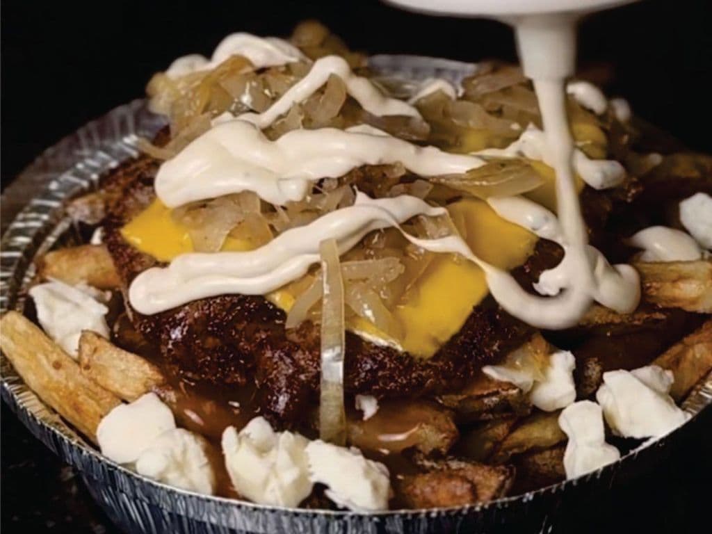 SMASHBURGER POUTINE