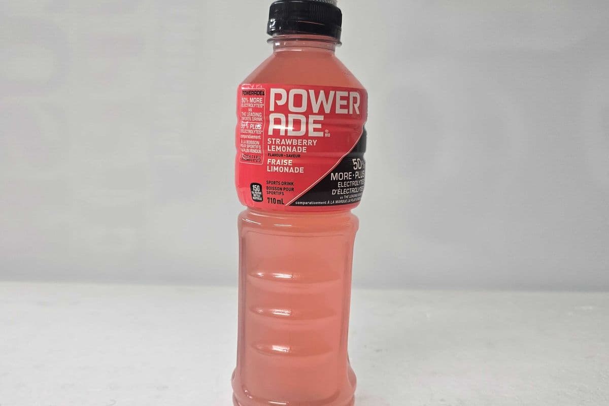 Power Ade Strawberry Lemonade (710ml)