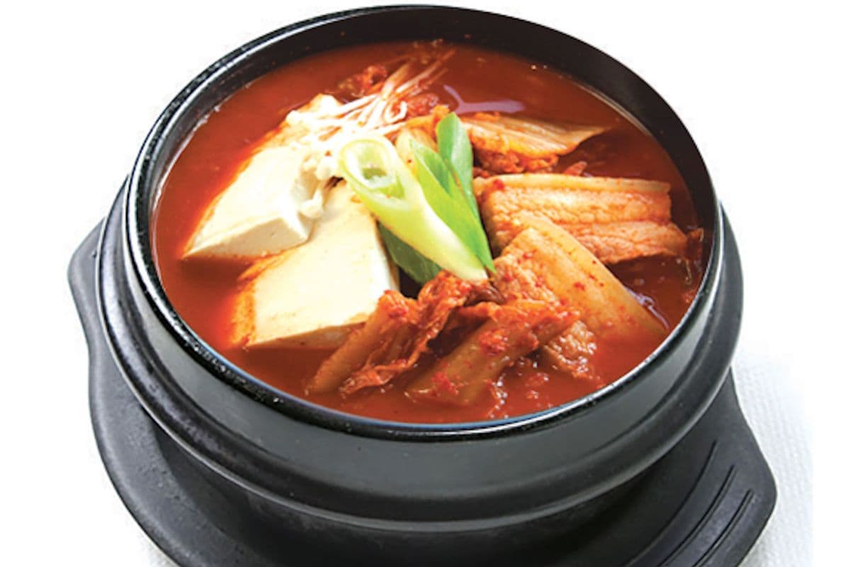7. Dwaejikimchi Jjigae