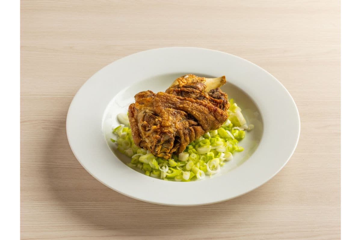 Crispy Pata (Per Piece)