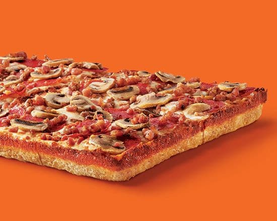 Detroit-Style DEEP!™ Dish Canadian Pizza