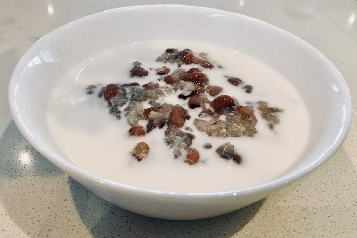 Sticky Rice, Black-Eyed Peas, and Coconut Milk