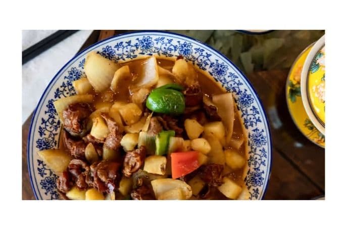 4. Hand-Pulled Noodles with Stir-Fried Chicken and Potato Sauce