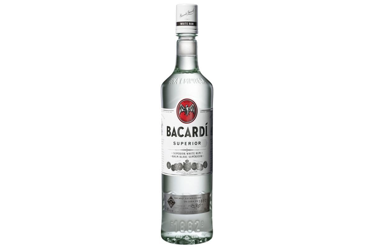 Bacardi White PET (1 x 750mL)