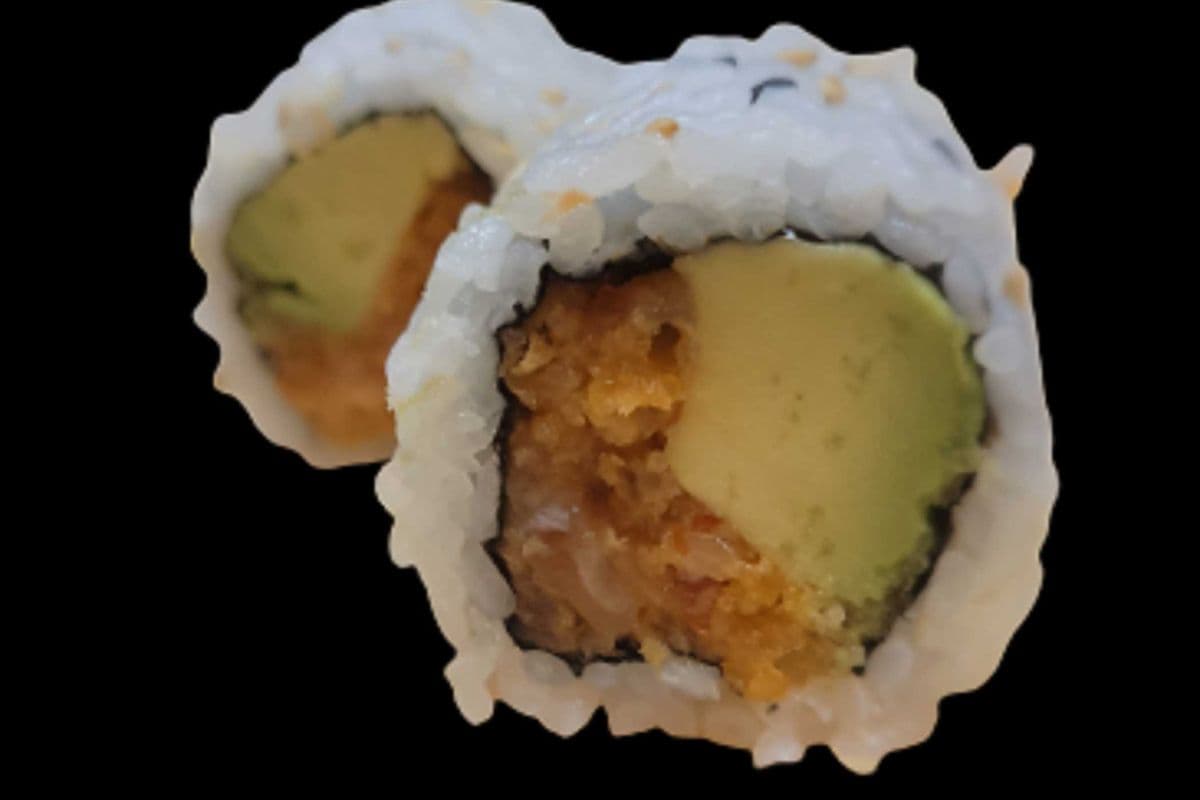 RR18 Spicy Salmon and Avocado Roll