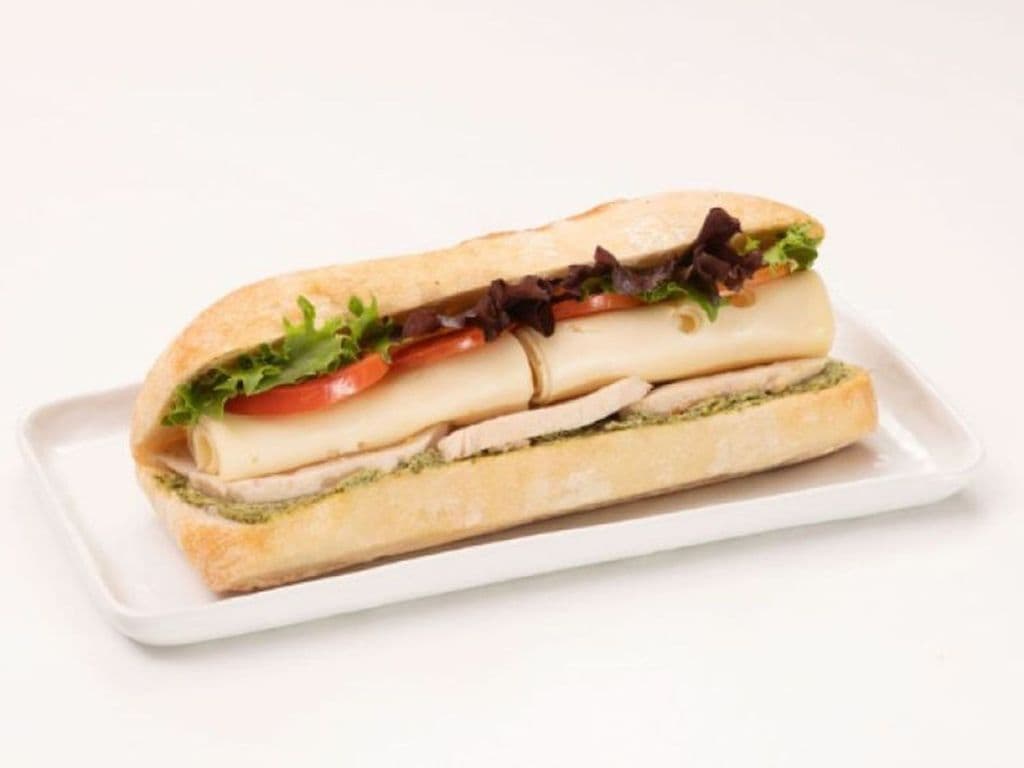 Chicken pesto & swiss cheese