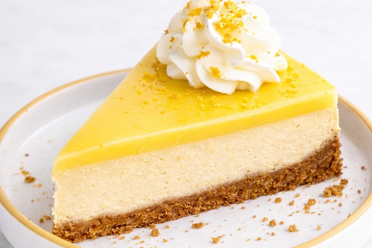 Creamy Lemon Cheesecake