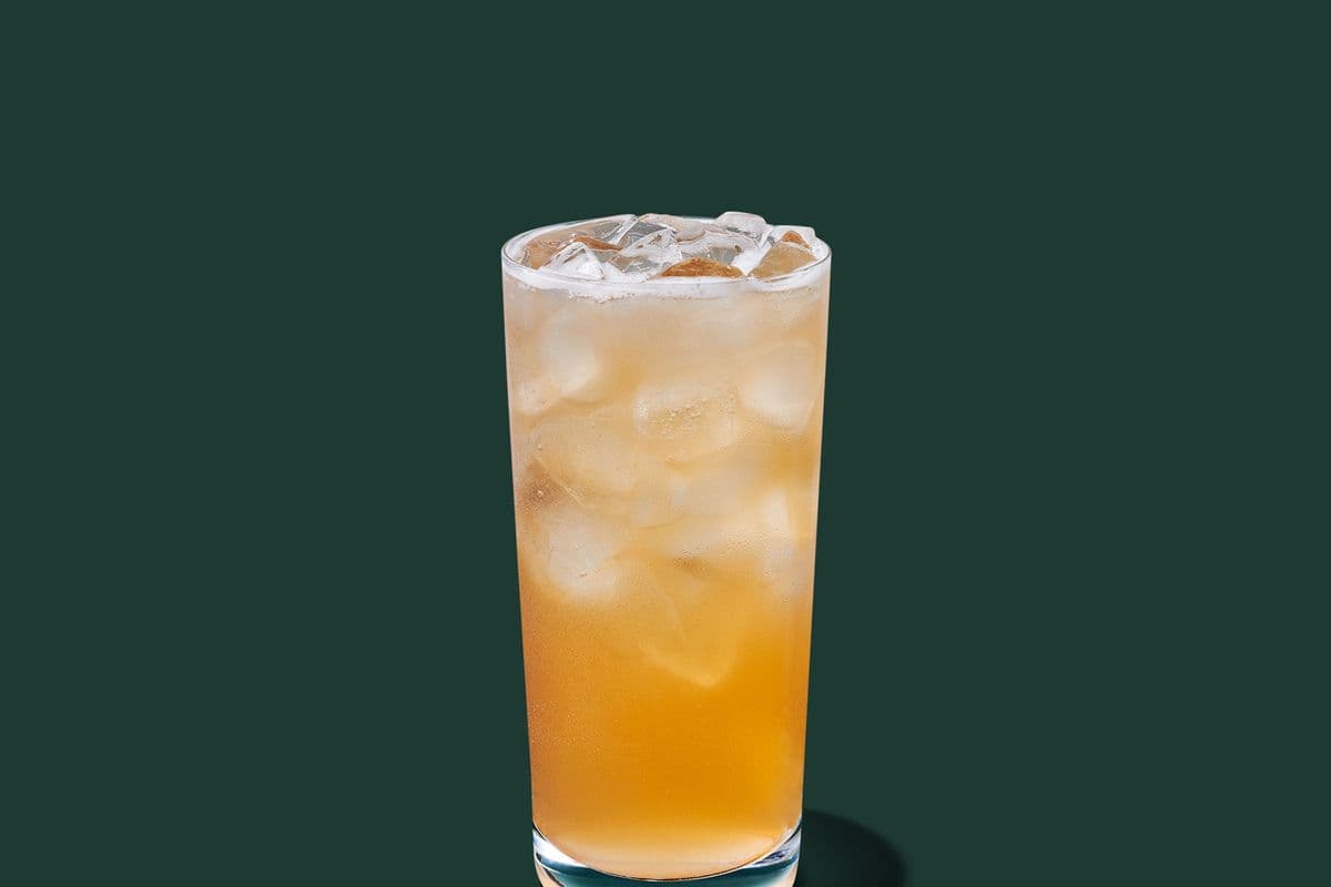Iced Peach Green Tea Lemonade