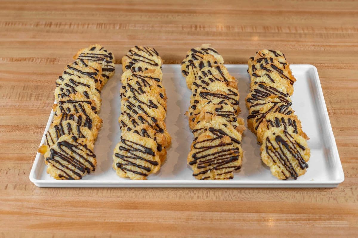 6 Macaroons