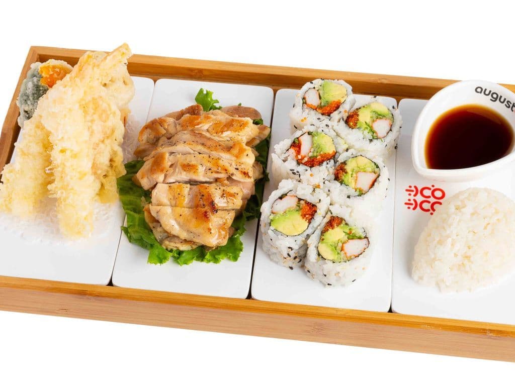 T08. Dinner Set