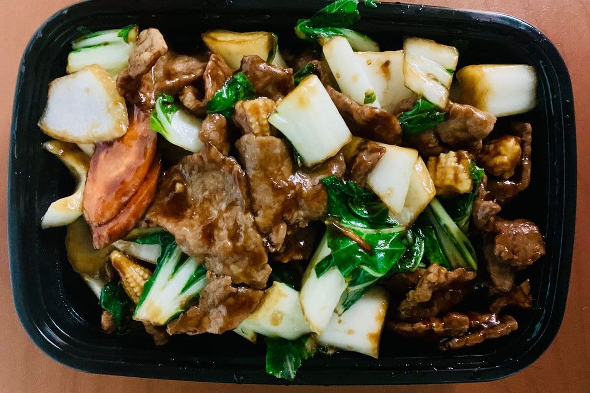 Beef with Chinese Greens