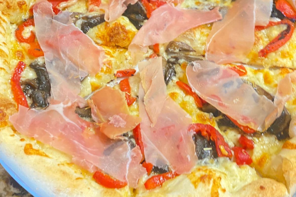 22. Luca Pizza