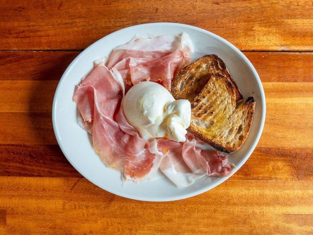 Burrata e Prosciutto